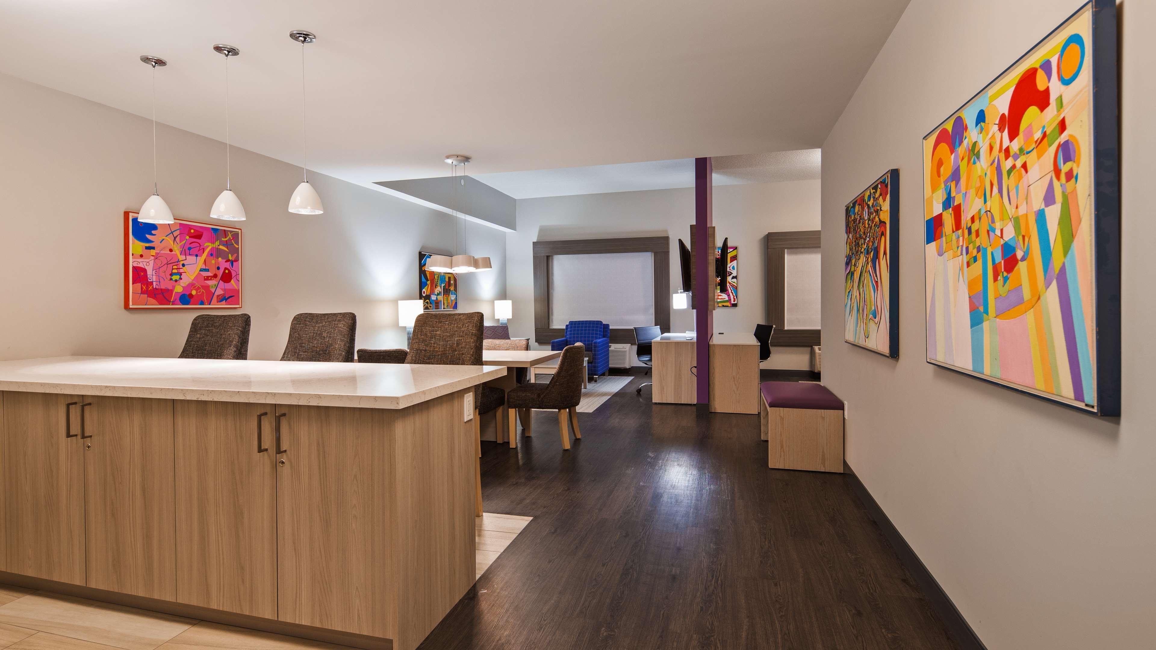 Best Western Premier Winnipeg East Экстерьер фото