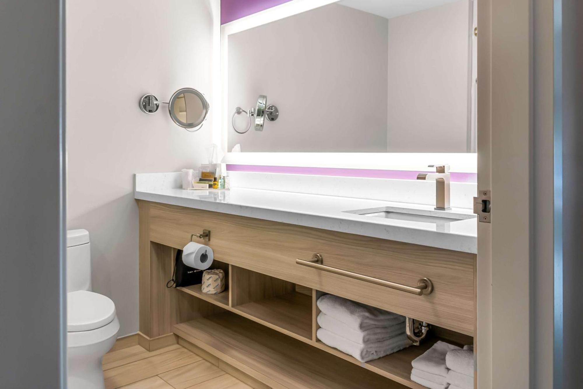 Best Western Premier Winnipeg East Экстерьер фото